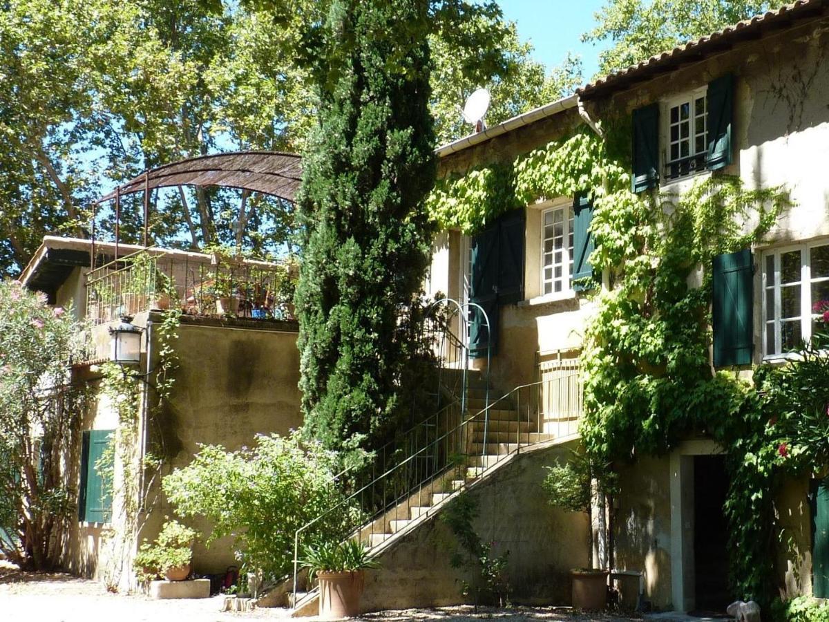 Les Gites Du Domaine De Rhodes Avignon Buitenkant foto