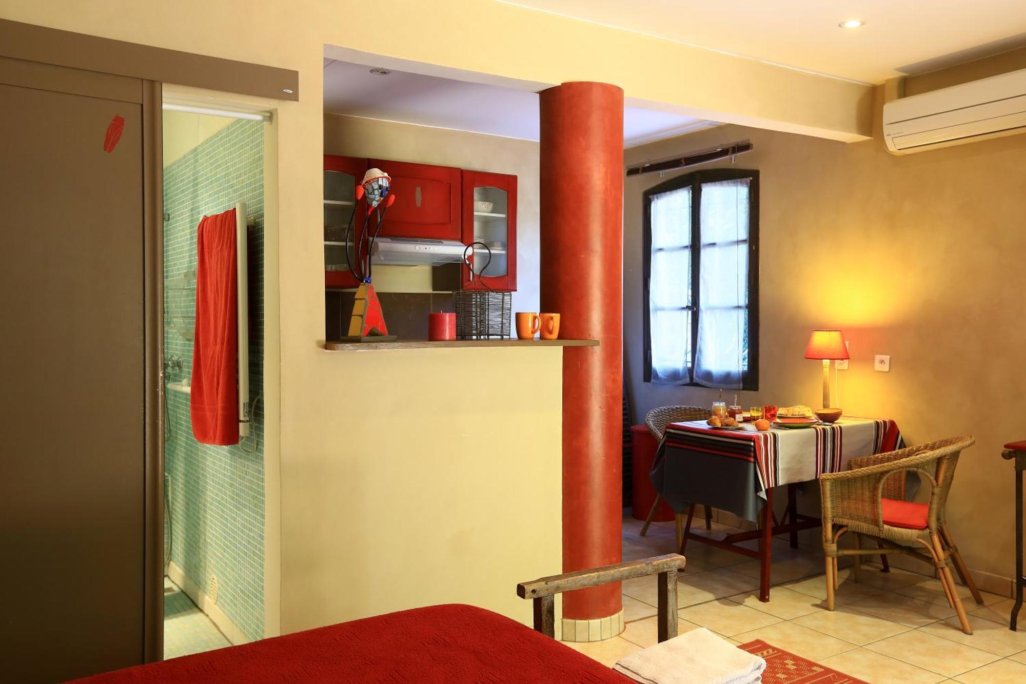 Les Gites Du Domaine De Rhodes Avignon Kamer foto