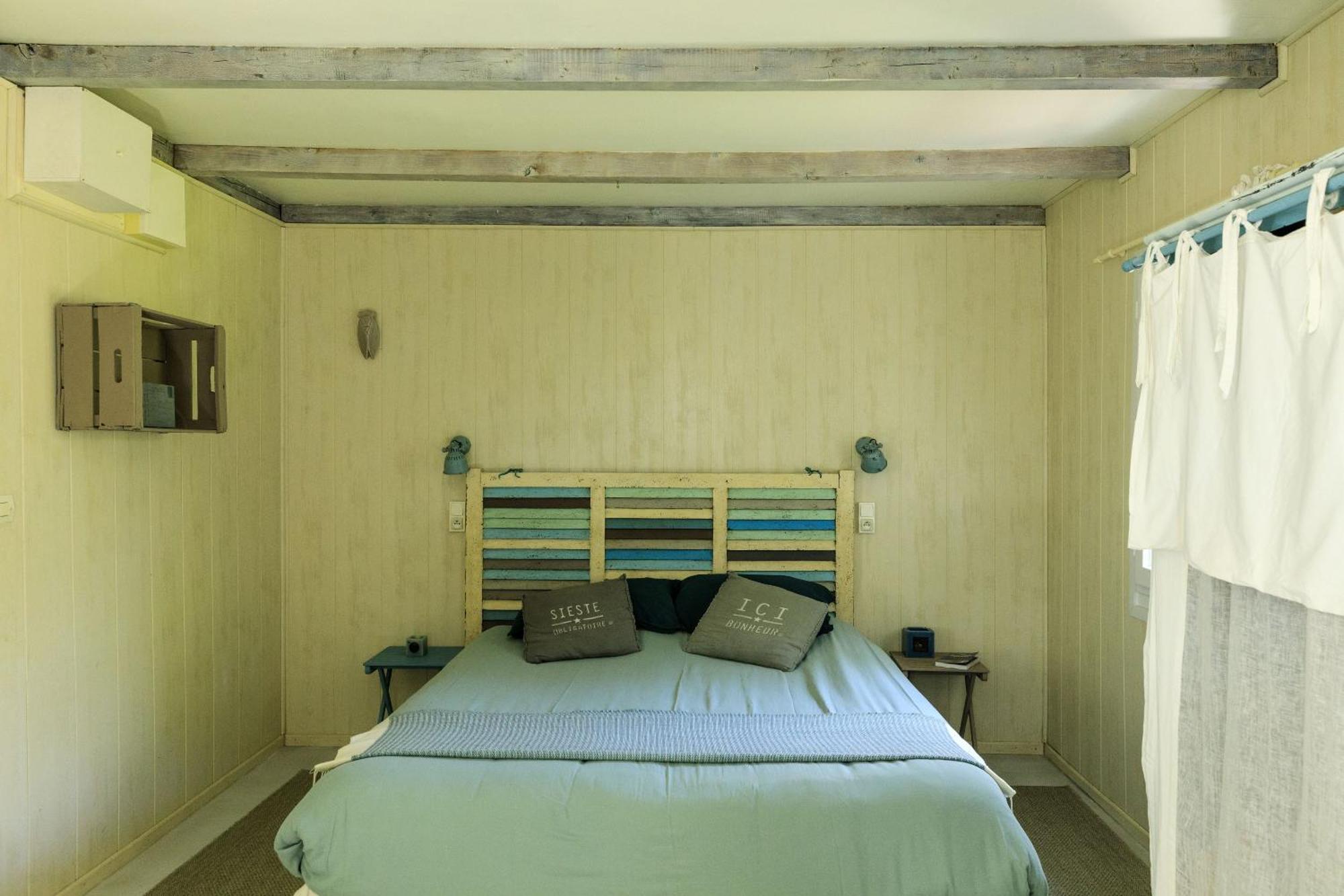 Les Gites Du Domaine De Rhodes Avignon Kamer foto